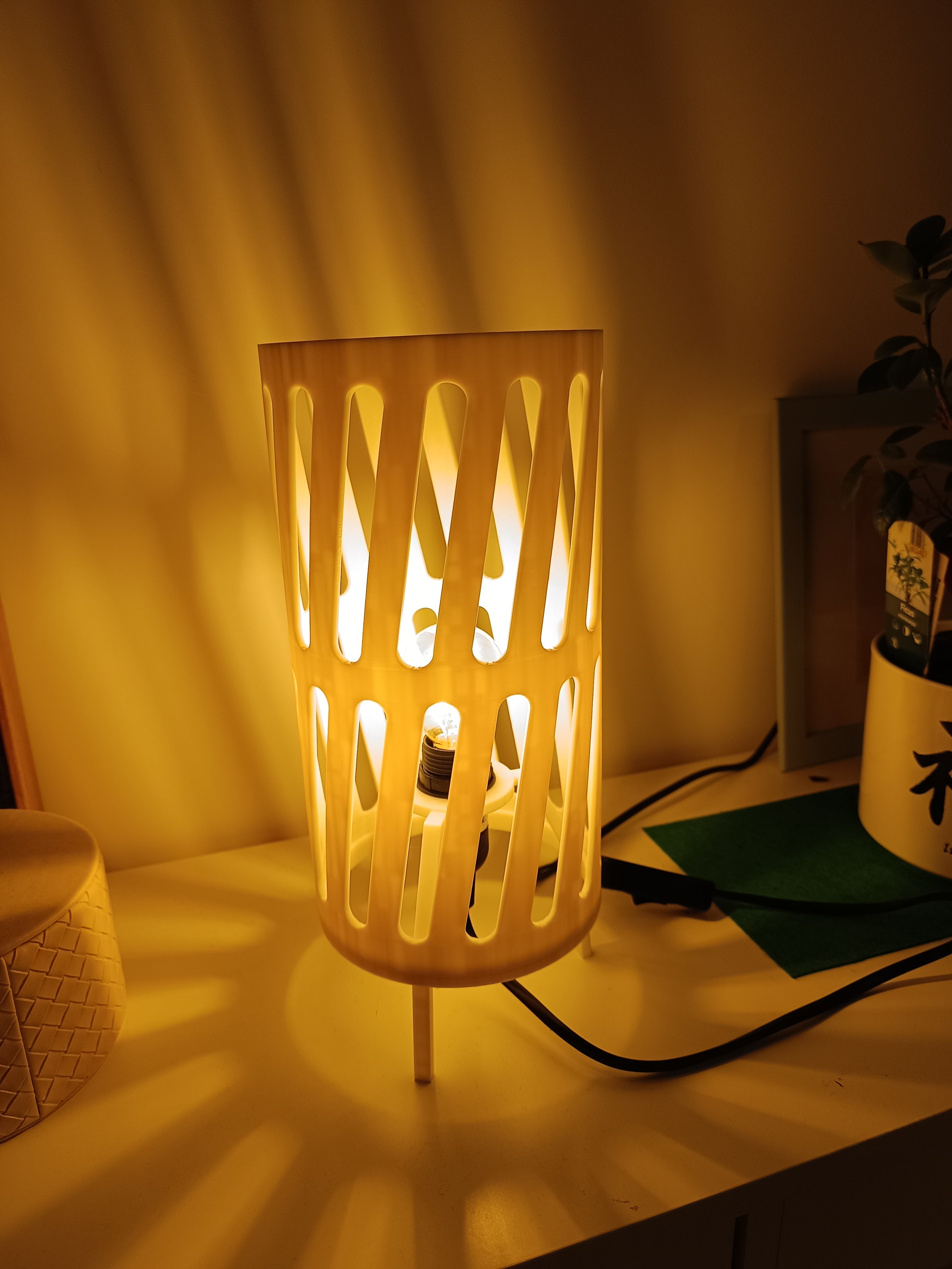 Lampă "Diagonal glow"